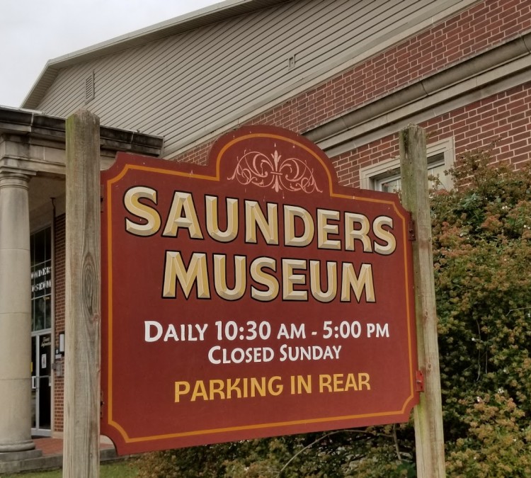 Saunders Museum (Berryville,&nbspAR)